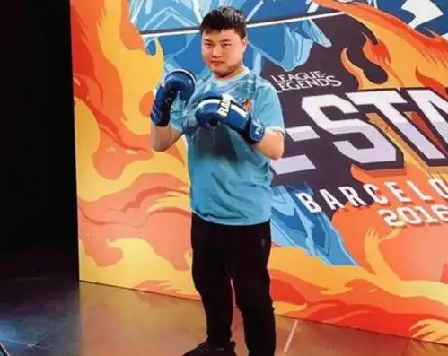 uzi突然宣布停播,被发现即将参加拳击赛,宿舍uzi重出江湖
