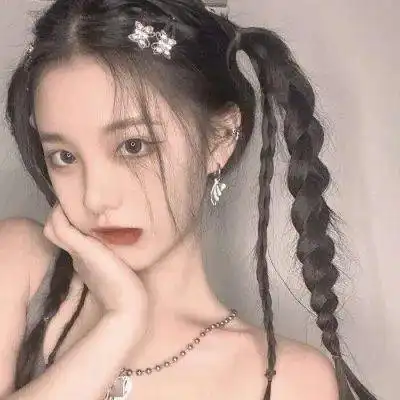 女生头像让你一眼就心动的女头像861
