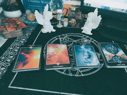 禅卡塔罗牌占卜是什么
