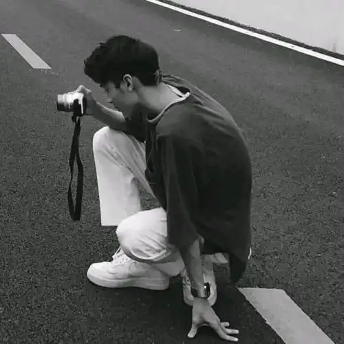 性感帅气的男生qq头像
