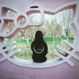 我有一个qq情侣头像图片,怎么找到另一半
