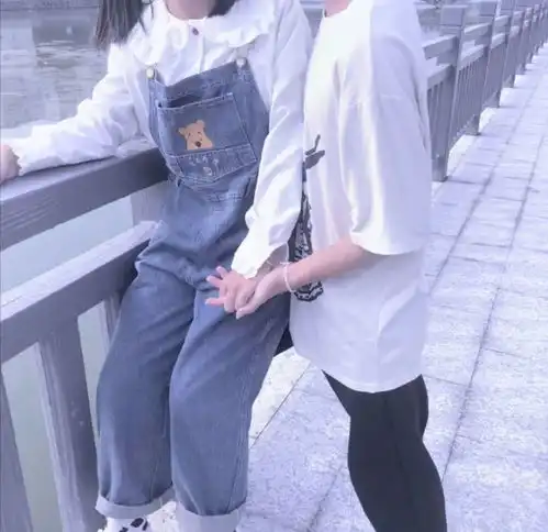 有安全感的情侣头像你很重要在我这里你永远有台阶下
