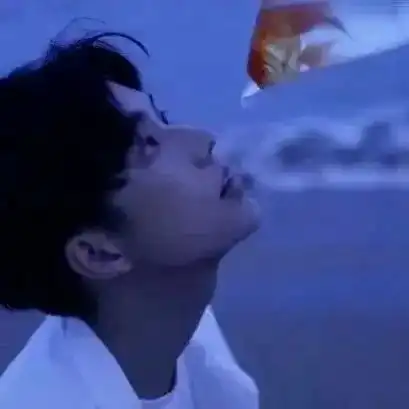 男生头像丨相似的人适合玩闹,互补的人才能终老
