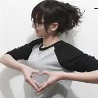 求很好看的背影情侣头像
