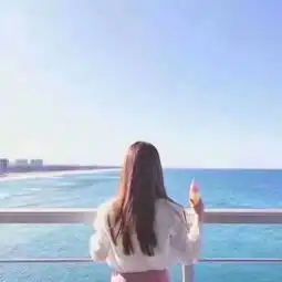 美女头像生活照片大全沉默是一个女孩最大的哭声
