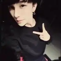 好看的qq头像男生不要去看远方模糊
