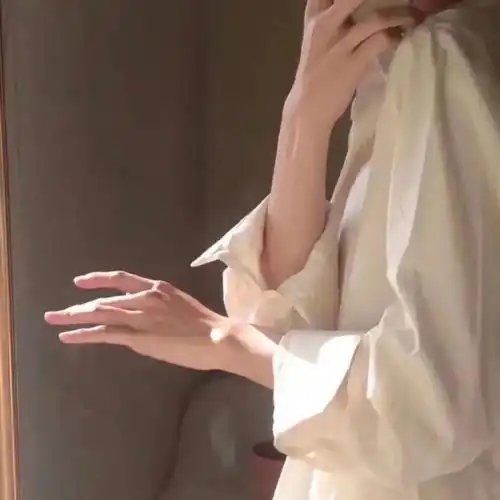 一组文艺女生头像
