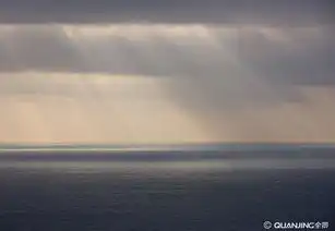 灰色天空
