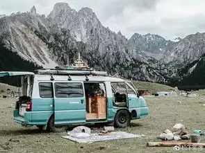 这对小情侣在5万公里的旅行中寻找爱与自由
