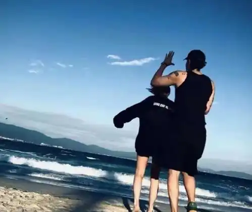 鸭子嘴软了网传黄子韬求婚徐艺洋,小姐姐的幸福要来了
