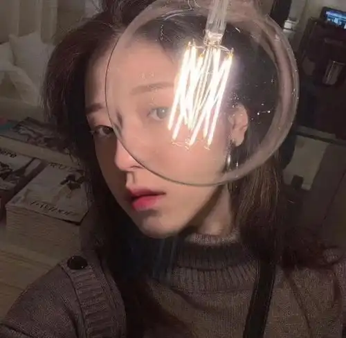 晚安心语温柔的话语短句美图在我双手合十的愿望里,有你
