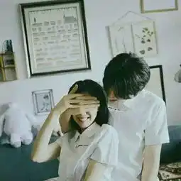 求这两张情侣头像超高清图片
