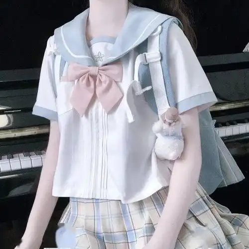 头像丨jk制服小裙子女生头像

