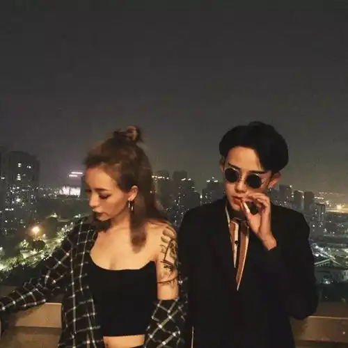 头像壁纸相识已久,很是欣喜

