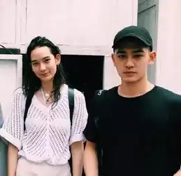 她是水原希子胞妹的闺蜜,不仅称霸秀场还收割了闺蜜前男友
