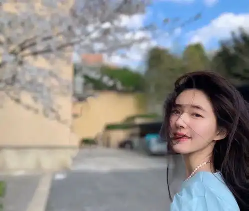 观众当着吴磊的面cue赵露思吴磊cp感爆棚网友争论赵露思是真爱还是假设
