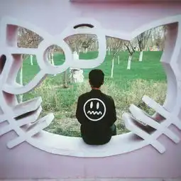 我有一个qq情侣头像图片,怎么找到另一半
