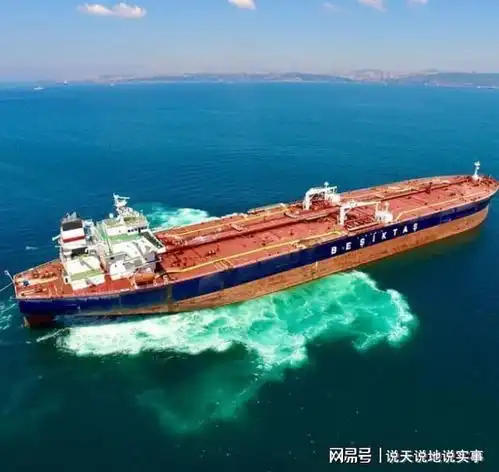 美航母突发撞船,美英法舰队为菲律宾撑腰,中国055大驱抵近澳洲
