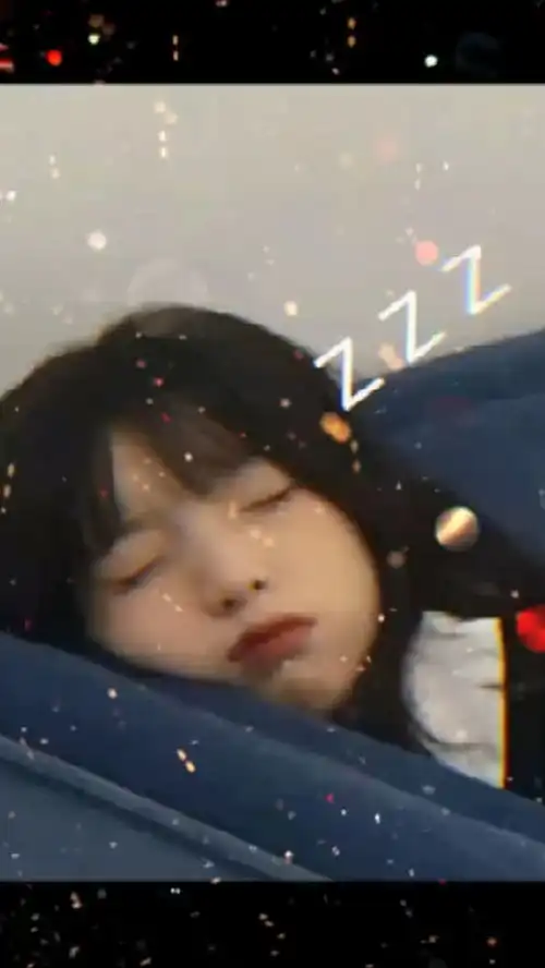 好看不明显的情侣头像

