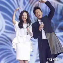 刘恺威和杨幂被爆婚变夫妻纷纷发微博称好着呢
