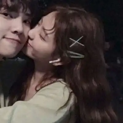 女生悄悄喜欢你的3表现,收到暗示后马上表白,成功率99
