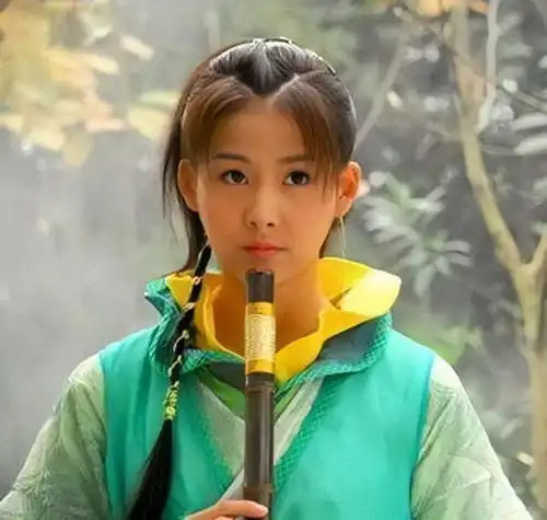 她曾是薛之谦的荧幕初吻,成立四人女子歌唱组合,在德国家喻户晓
