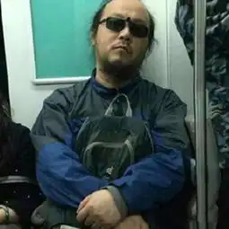 窦唯近照被曝光与王菲往事被揭密
