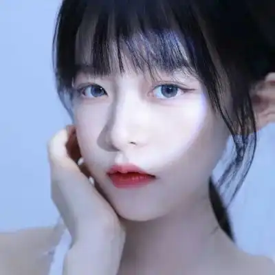 蓝色小众温柔头像

