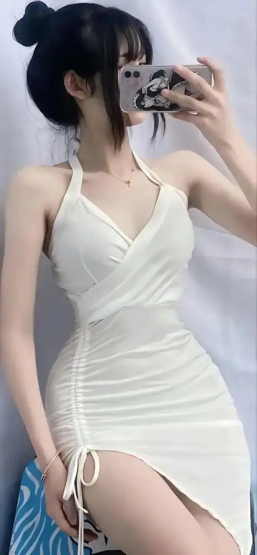 氛围感美女壁纸
