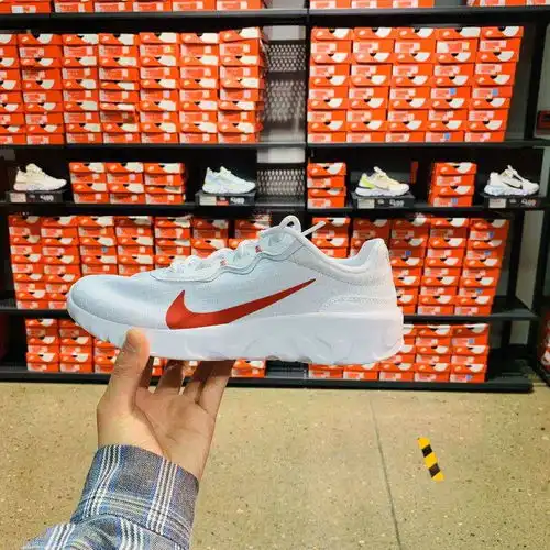 专业折扣店跑腿阿迪nike白菜价
