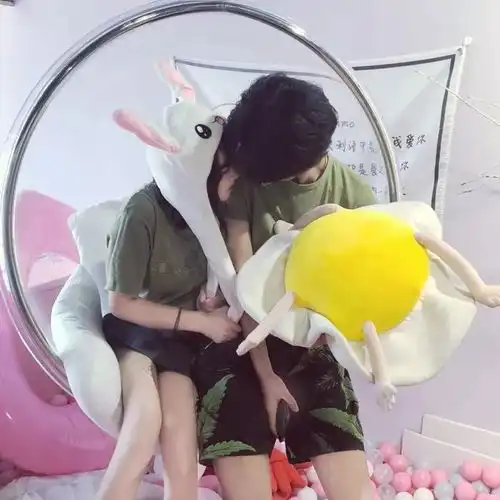 情侣头像一男一女
