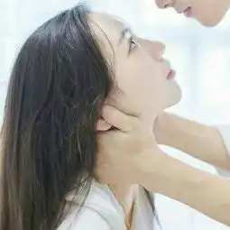 我终究还是留不住你,只能回忆之前qq情侣头像我要个性网
