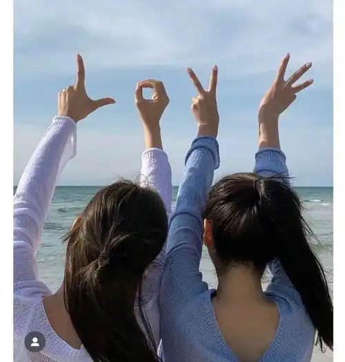 学会了这些,我和闺蜜的合影成了拍照模板
