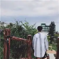 甜蜜清新情侣头像一对你说的情话我听着
