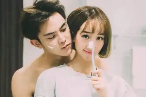 做到这两点的女人,相处越久男人越喜欢你
