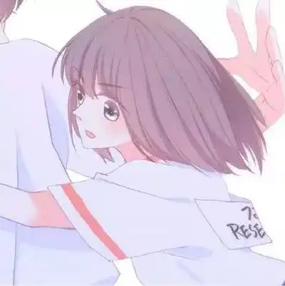 怦然心动情侣头像
