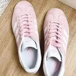 阿迪耐克阿迪耐克招商
