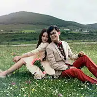 结婚情侣头像结婚的唯美时刻
