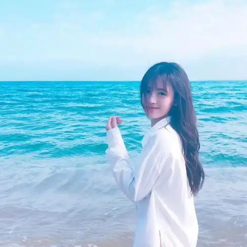 美我抚过青绿的句子

