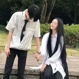 听闻爱情,十有九悲

