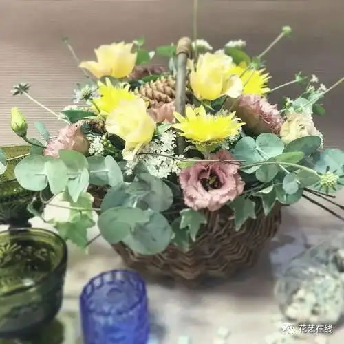当情人节遇上春节,送什么花礼最走心
