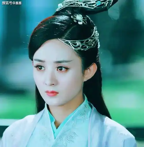 庆余年沈姑娘什么来头长相酷似杨幂赵丽颖,肖战曾揭秘两人关系
