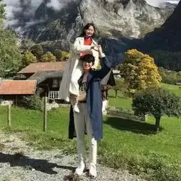 压箱底的情侣头像火了大号小号秀起来,情侣们可以尽情撒狗粮
