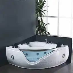 扇形浴缸安装效果图
