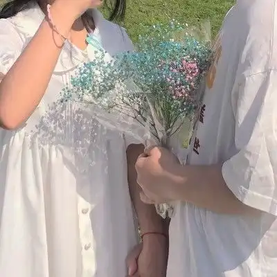 说给正在追男生的女孩子的话
