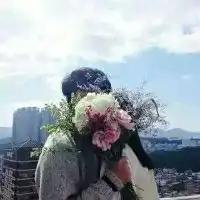 一男一女分开微信情侣头像微信头像图片大全
