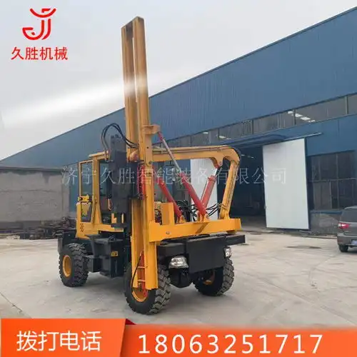 全新护栏打桩机高速公路防撞栏打桩设备小型家用护栏木桩压桩
