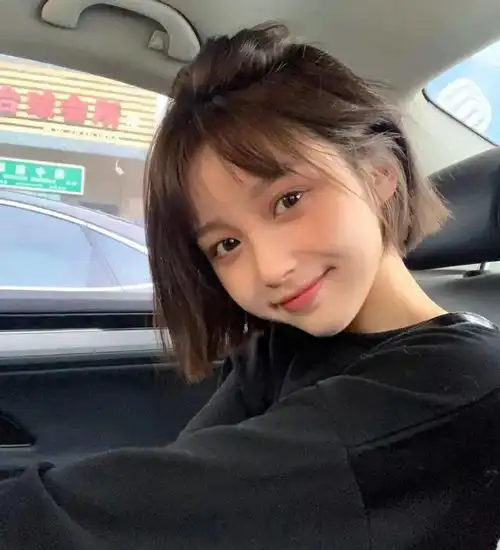 为什么明星简单化个妆,都那么好看
