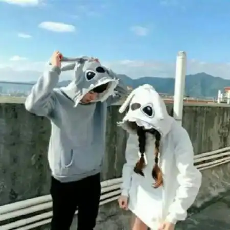 浪漫唯美干净情侣头像懵懵懂懂着最初的你
