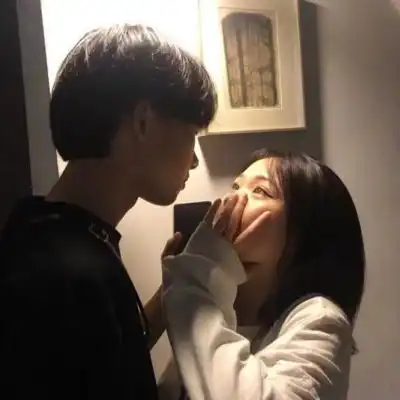 你主动一点我对你的爱就藏不情侣头像我要个性网

